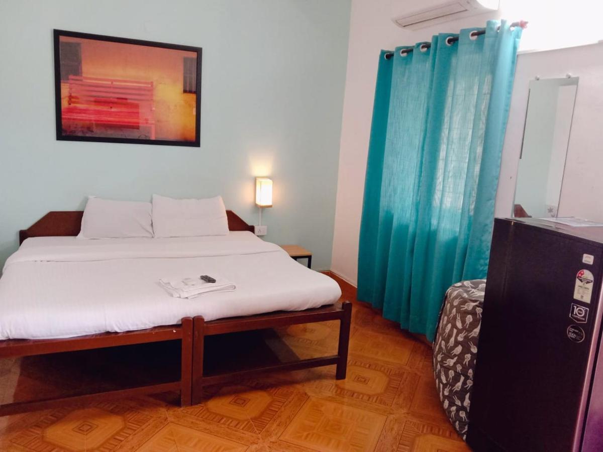 Baga Beach Paradise Hotel Exterior foto